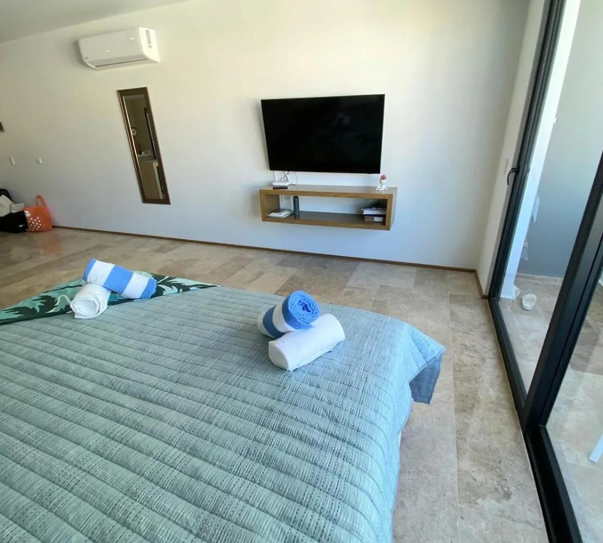 Luxury Condo In A Privileged Location Playa del Carmen