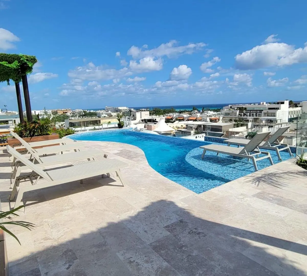 Luxury Condo In A Privileged Location Playa del Carmen